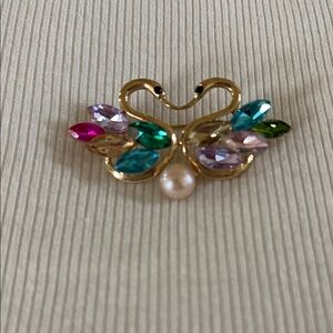 Vintage Gold double swan Brooch with Multicolor Stones and Pearl